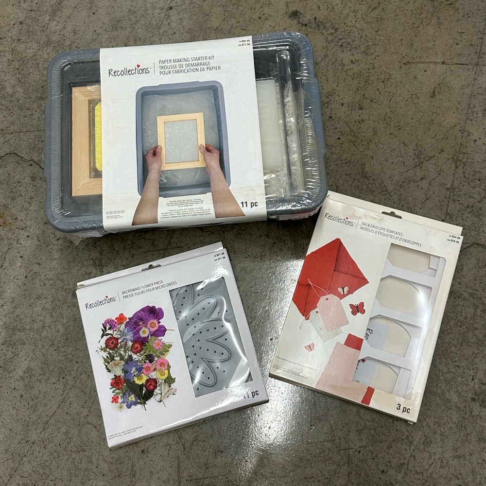 Paper Making Kit and Flower Press